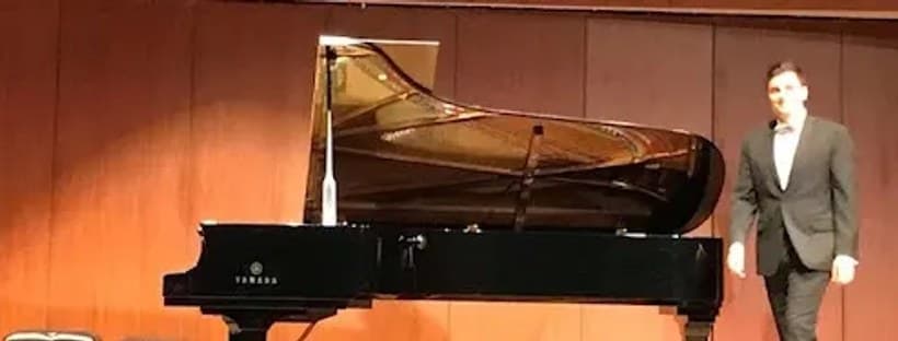 Nicholas Deek - Pianist cover