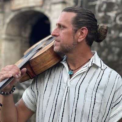 Berto Boyd - Concert Guitarist Flamenco Composer