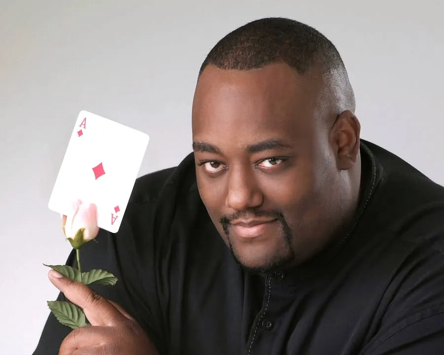 #1 America's Funniest Comedy Magician Dewayne Hill