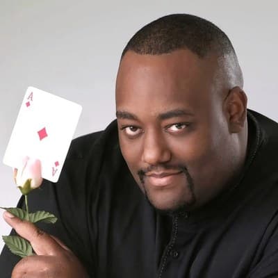 #1 America's Funniest Comedy Magician Dewayne Hill