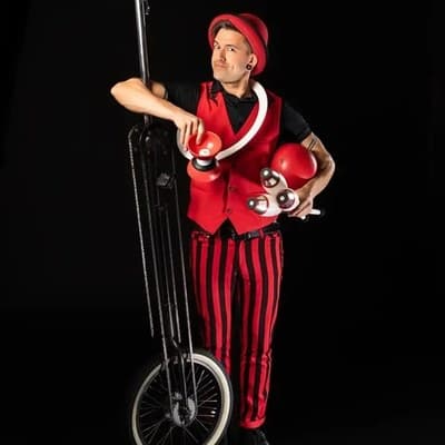 Jason D'Vaude - The Circus Man
