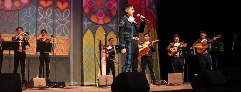 Mariachi Vegas International cover