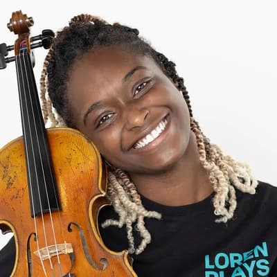 Loren Plays Violin