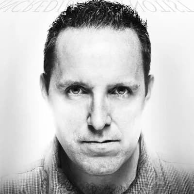 Comedy Stage Hypnotist