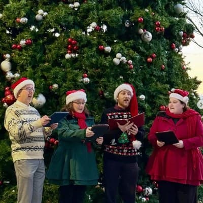 Clear Harmonies Carolers